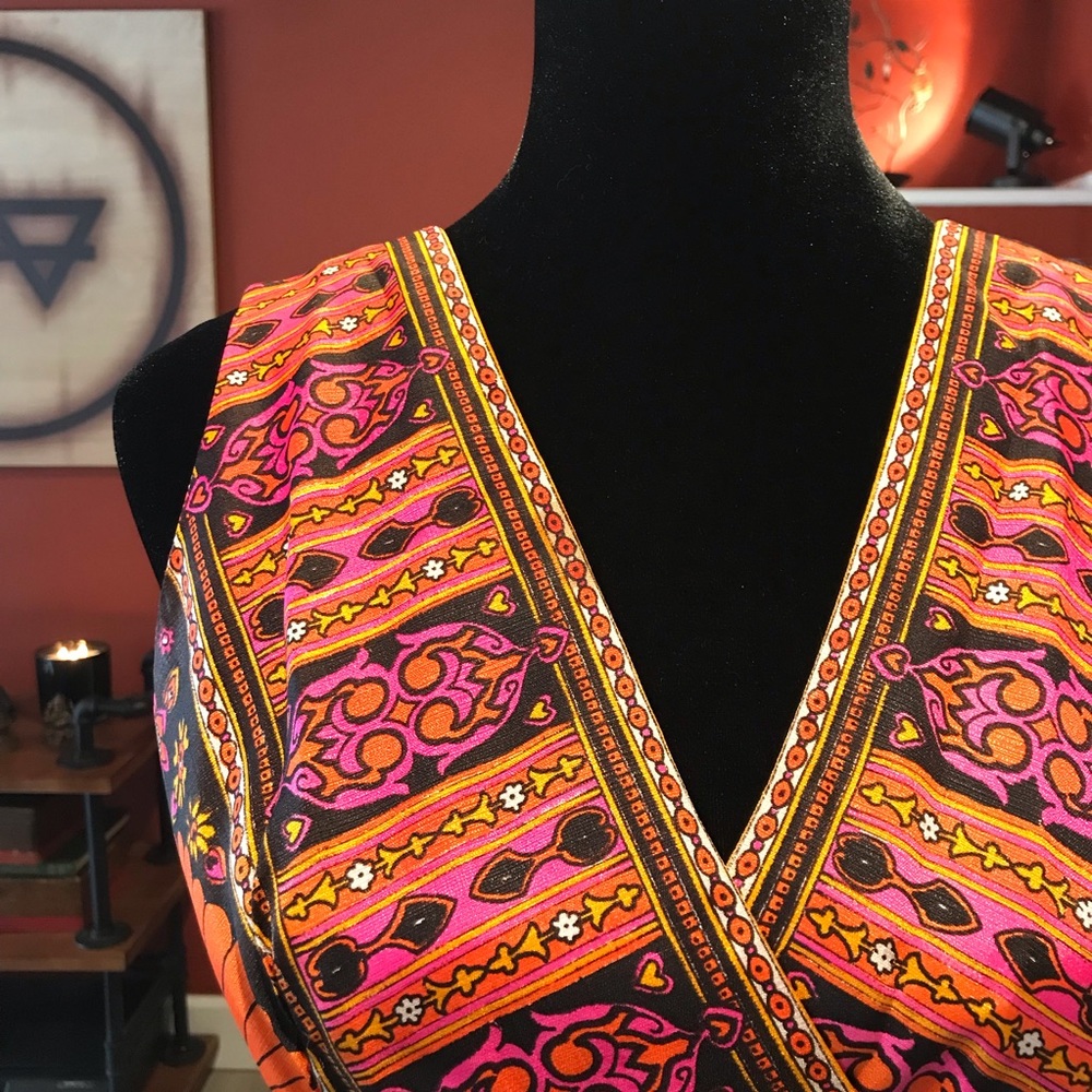 Vintage 1960’s dress - Picture 2 of 8